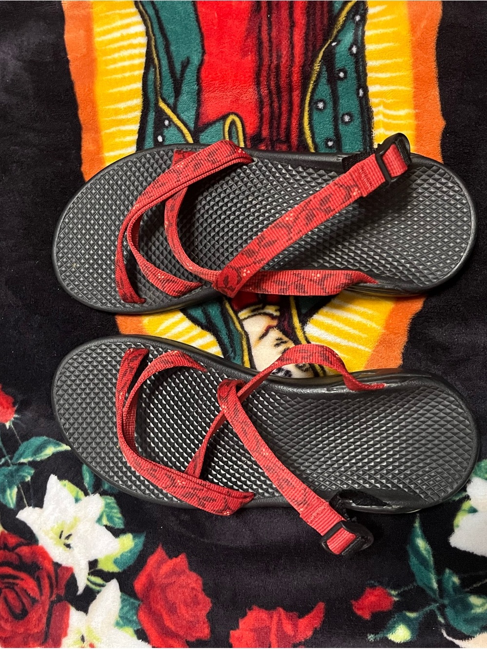 Women's Chacos Red Strap Sandals - Sporty Open Toe